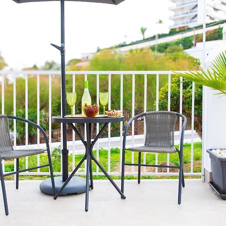 Boutique Rooms Playa Burriana Nerja Esterno foto