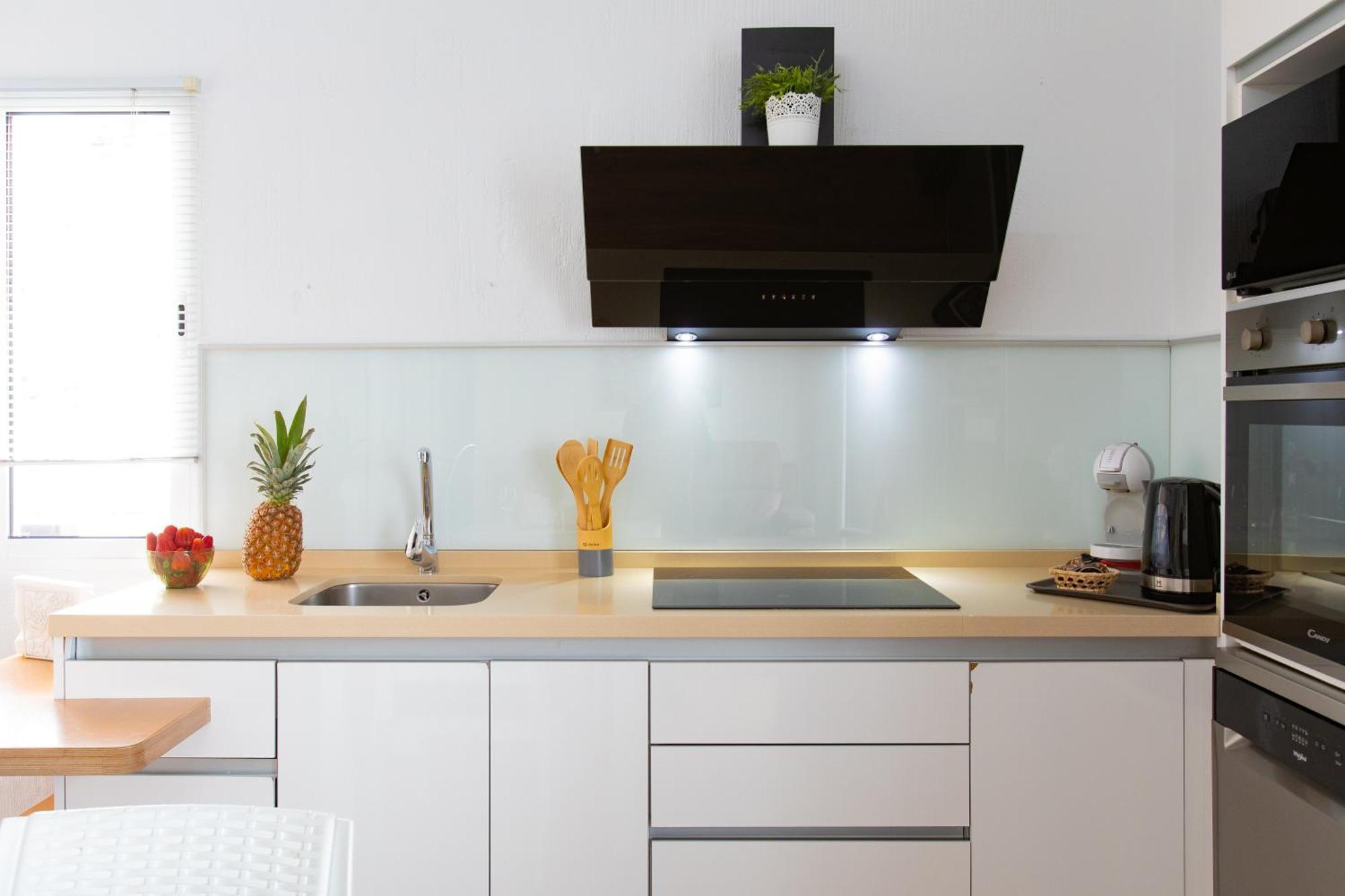 Boutique Rooms Playa Burriana Nerja Esterno foto