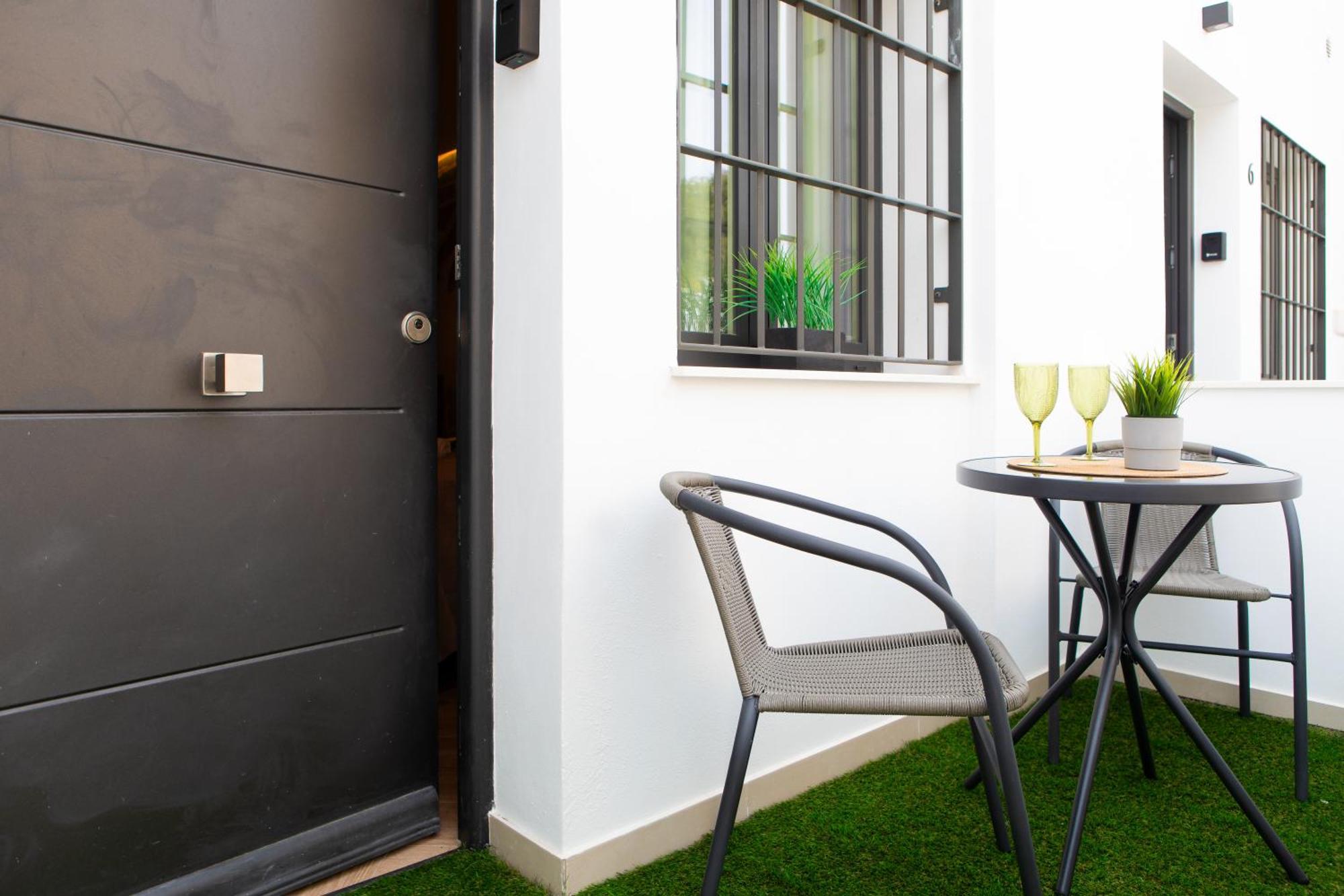 Boutique Rooms Playa Burriana Nerja Esterno foto